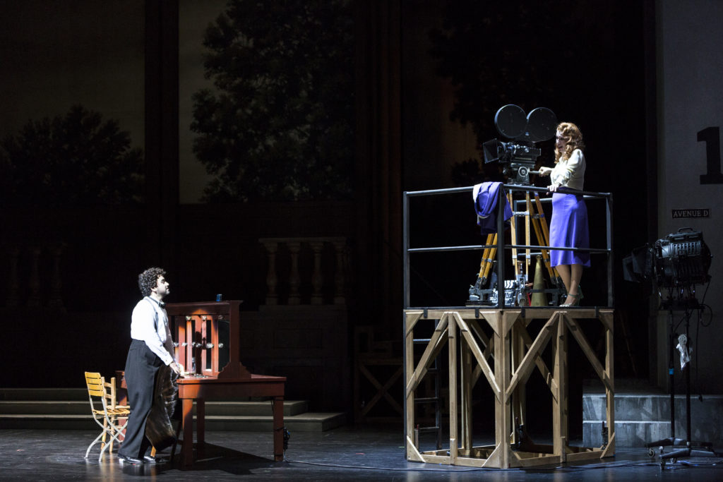 Mert Süngü (Raoul), Anna Durlovski (Marguerite ) in "Les Huguenots" (Meyerbeer) "Les Huguenots" (Meyerbeer) an der Genfer Oper