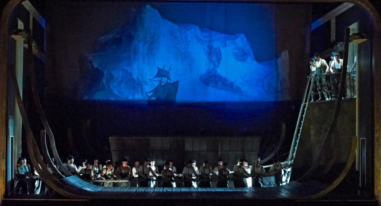 Bühnenbild "Der Fliegende Holländer" Wiener Staatsoper