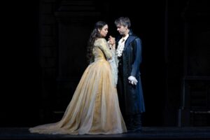 Nadine Sierra und Benjamin Bernheim in der Oper Romeo und Juliette